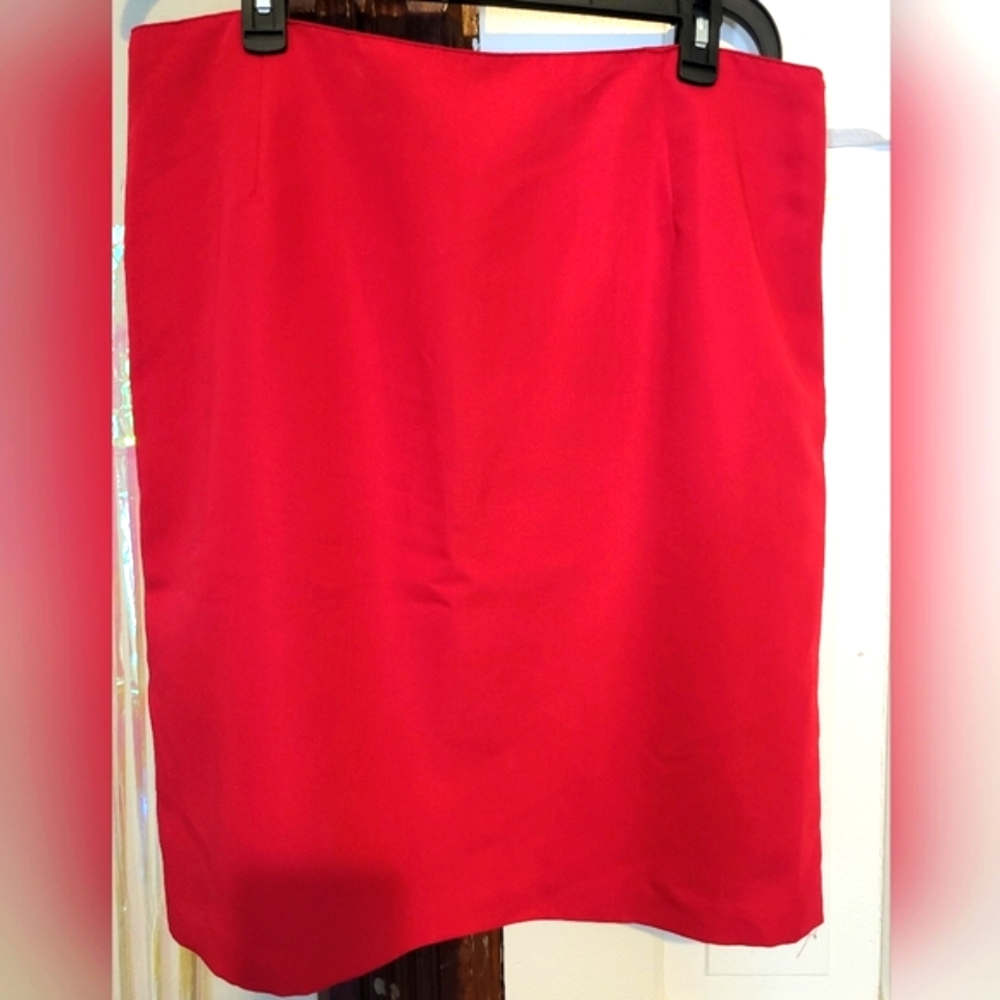 Alia Red Pencil Skirt Knee-Length with Slit